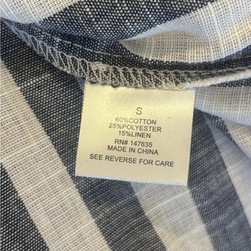 NWT Free Generation Ruffled Top - Picture 9 of 10